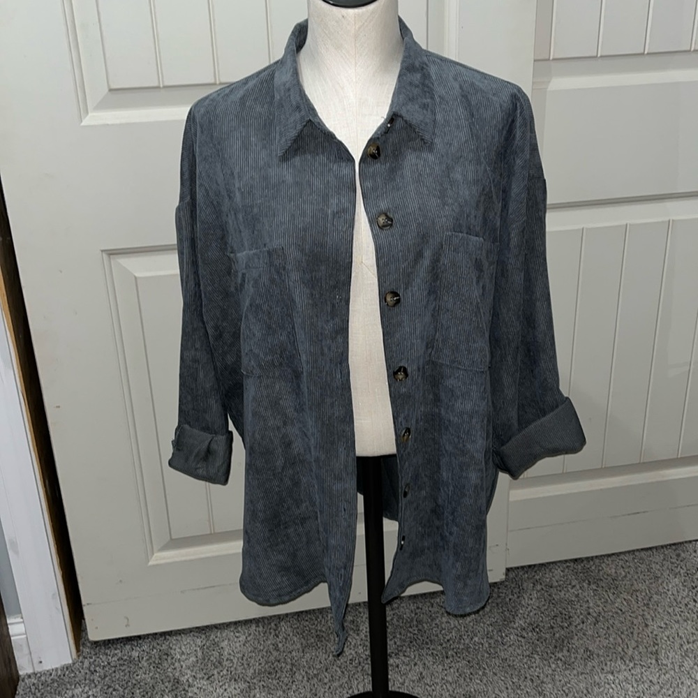 NWOT  Gray Corduroy Boyfriend Button-down